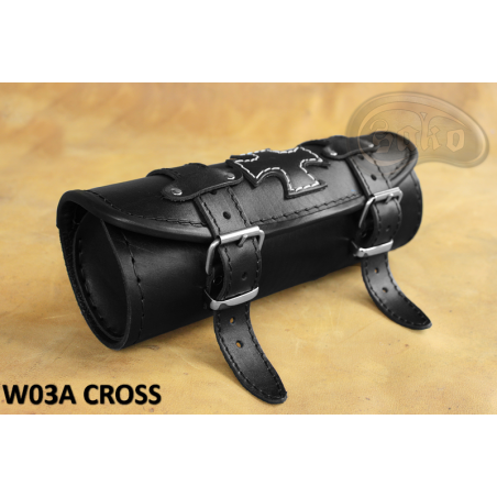 Kožená rolka W03 CROSS