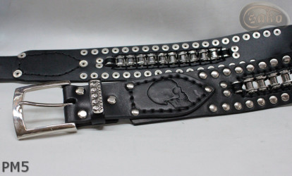 Ceinture en cuir PM5 pour pantalon style moto. LONGUEUR ~ 126 cm