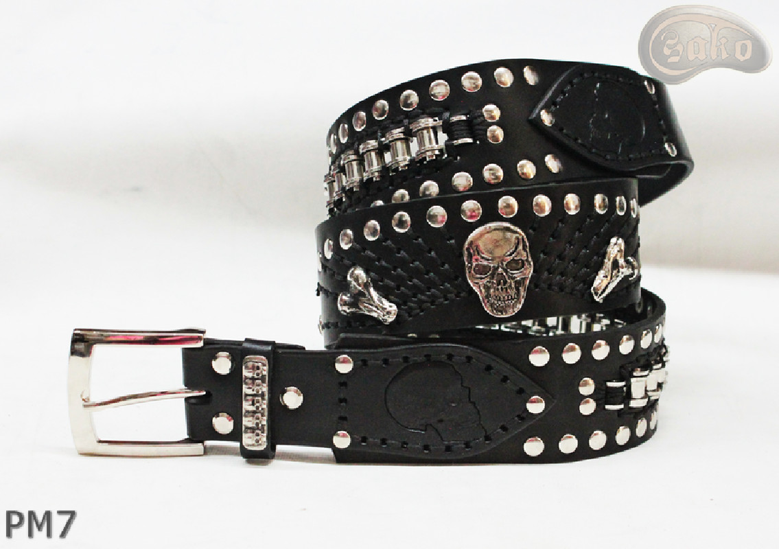 Ceinture en cuir PM7 pour pantalon style moto. LONGUEUR ~ 136 cm
