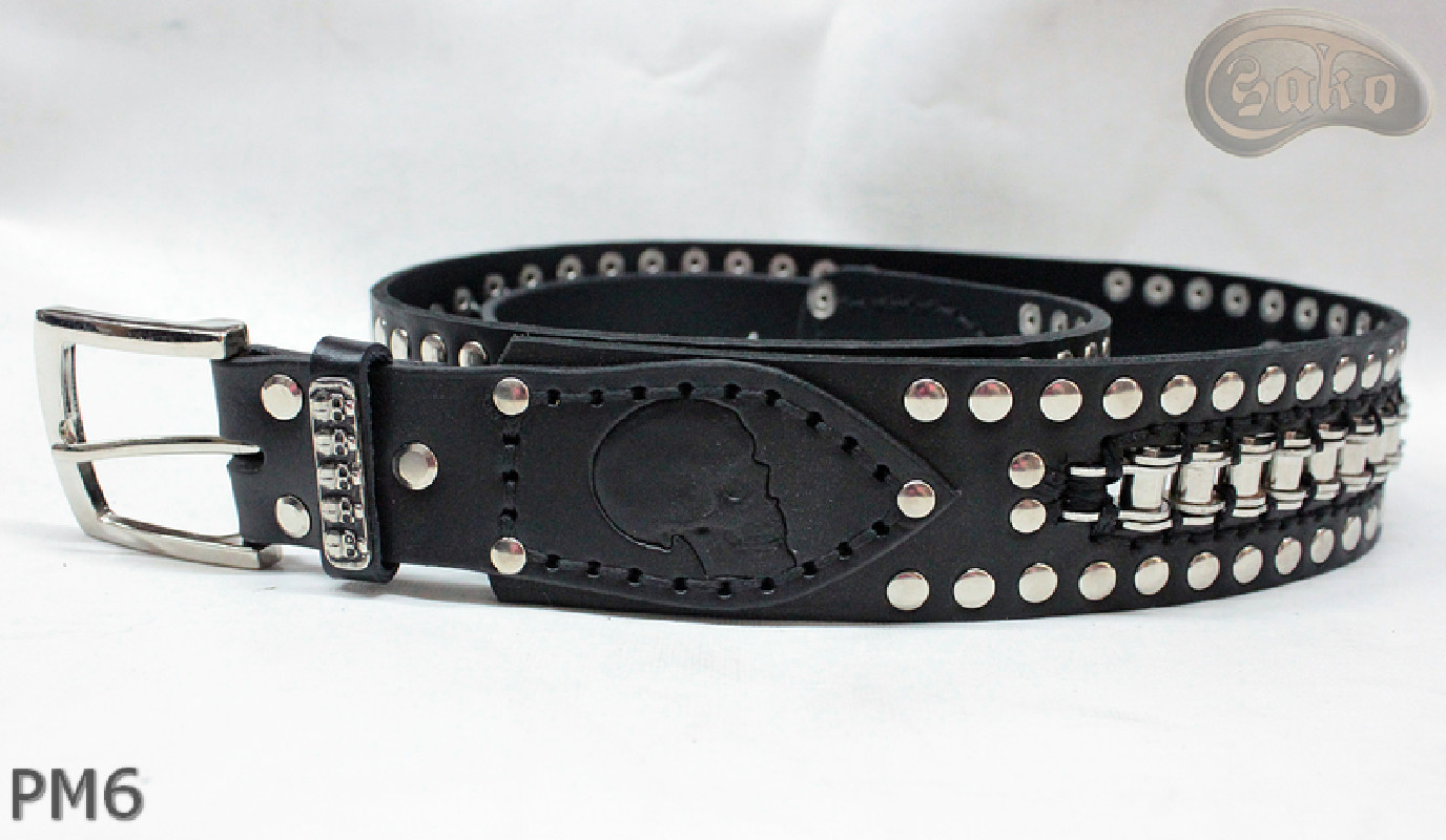 Ceinture en cuir PM6 pour pantalon style moto. LONGUEUR ~ 131 cm
