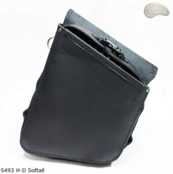LEATHER SADDLEBAG S493 SKULL H-D SOFTAIL