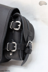 LEATHER SADDLEBAG S493 SKULL H-D SOFTAIL