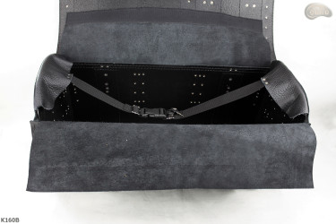 Kufer K160 z zamkiem i uchwytami na napoje