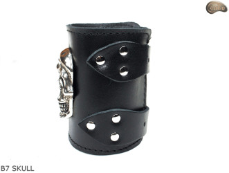 Bracelet en cuir B7 skull goth rock metal punk