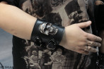 Bracelet en cuir B7 skull goth rock metal punk