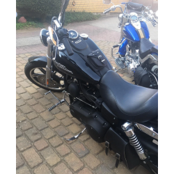 Ceinture de réservoir  Harley Davidson Street Bob